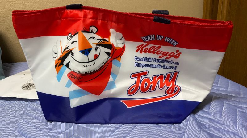トニー・ザ・タイガーのBIG保冷バッグ